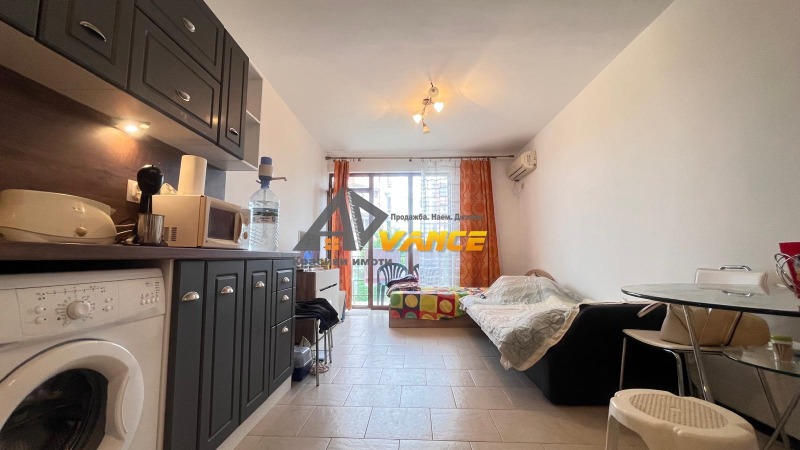 Продава  2-стаен, област Бургас, с. Равда • 83 000 € • ID 85438719 — holmes.bg - [1] 