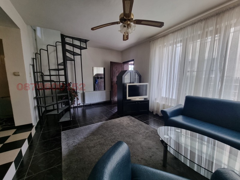 Продава КЪЩА, гр. Монтана, Идеален център, снимка 5 - Къщи - 52780383