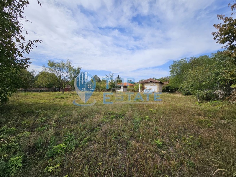 Продава КЪЩА, с. Хотница, област Велико Търново, снимка 3 - Къщи - 53564016