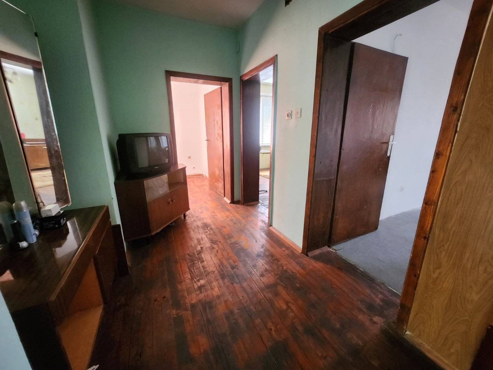 Продава КЪЩА, с. Алдомировци, област София област, снимка 10 - Къщи - 55899128