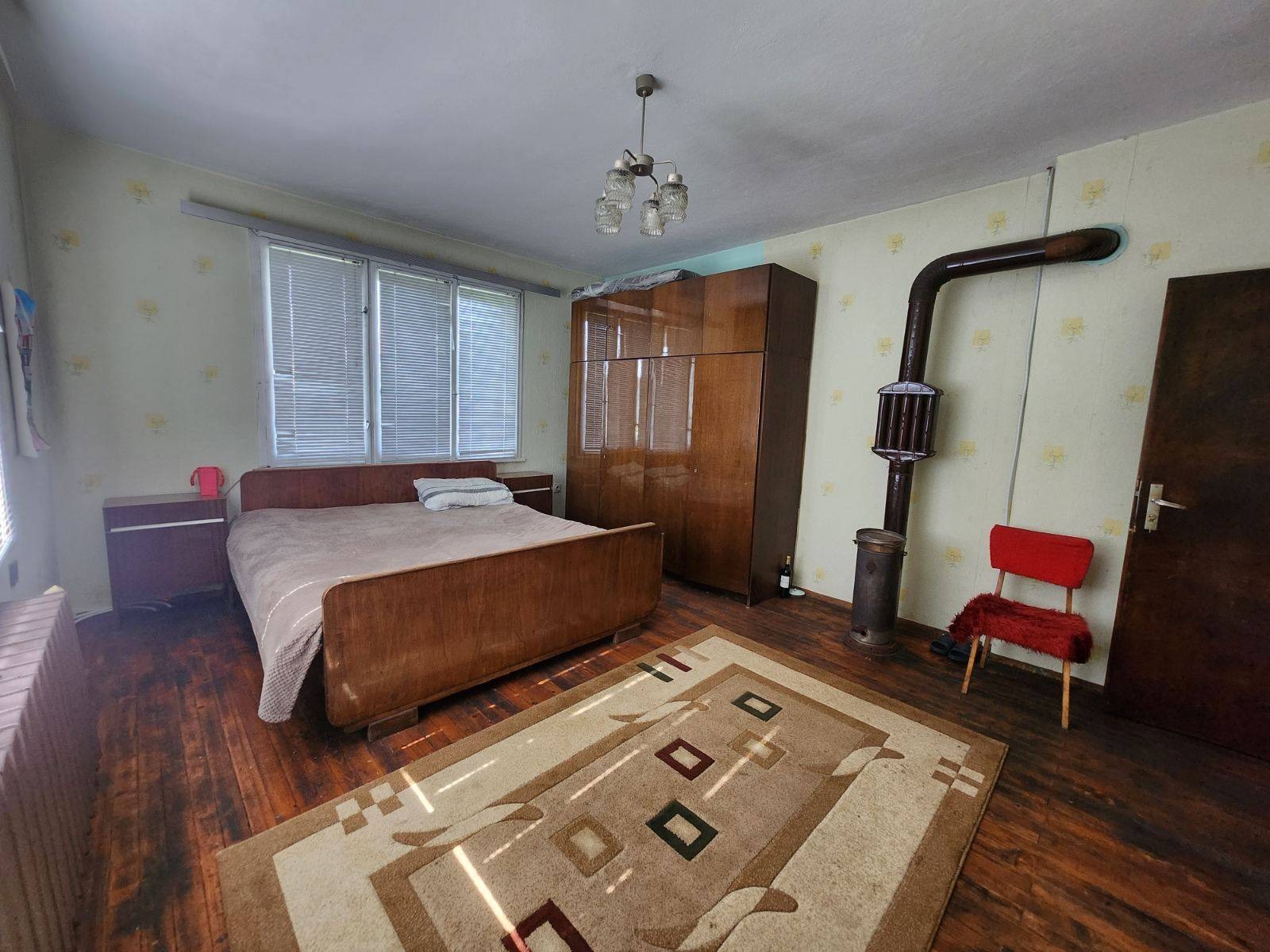 Продава КЪЩА, с. Алдомировци, област София област, снимка 12 - Къщи - 55899128