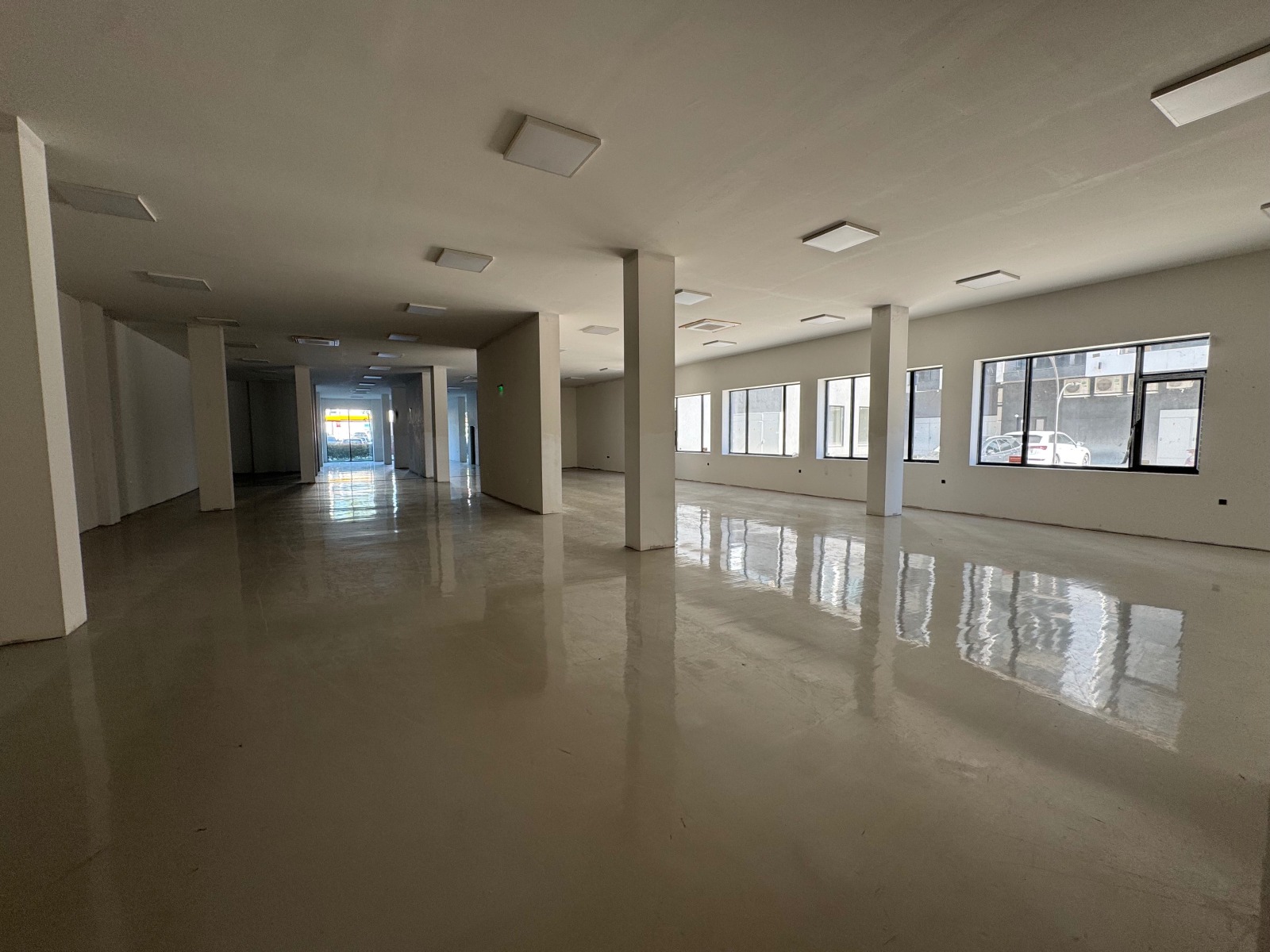 Продава МАГАЗИН, гр. Пловдив, Център, снимка 11 - Магазини - 50079683