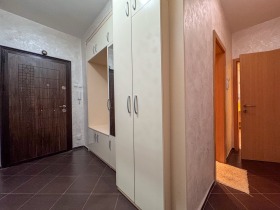 2 bedroom Lazur, Burgas 13