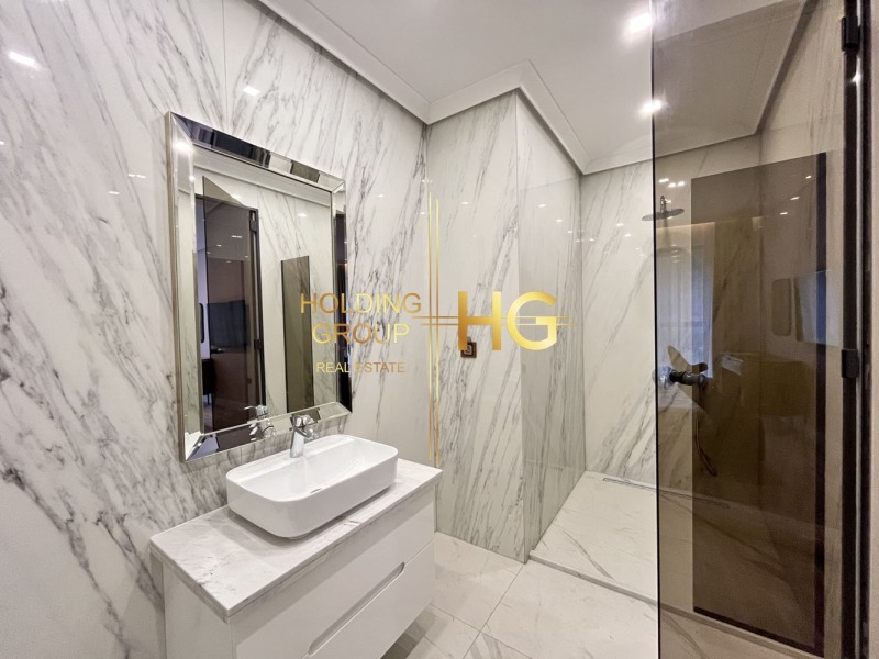 Te koop  3 slaapkamers Varna , k.k. Slantsjev den , 302 m² | 65339426 - afbeelding [12]