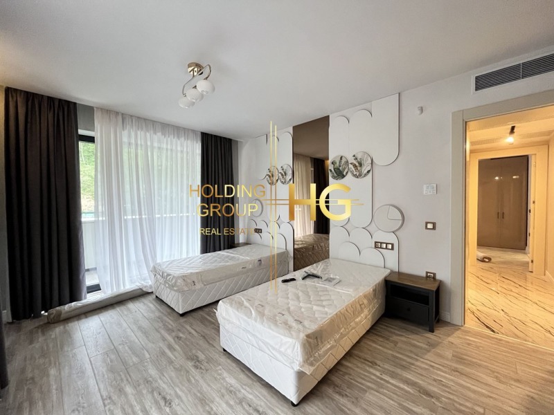 Te koop  3 slaapkamers Varna , k.k. Slantsjev den , 302 m² | 65339426 - afbeelding [11]