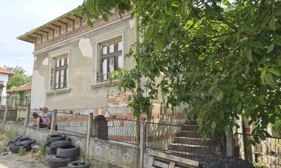 Продава КЪЩА, с. Каленик, област Видин, снимка 4 - Къщи - 56105268