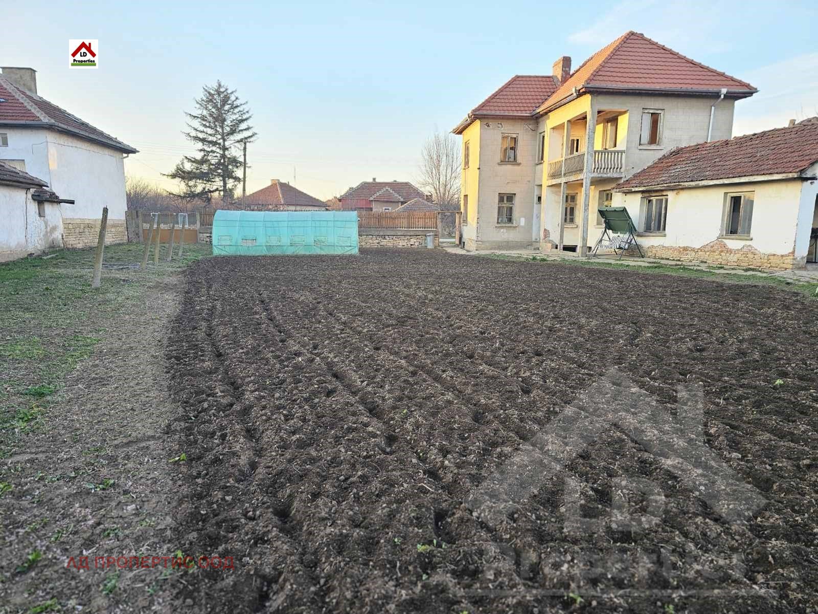 Продава КЪЩА, с. Лехчево, област Монтана