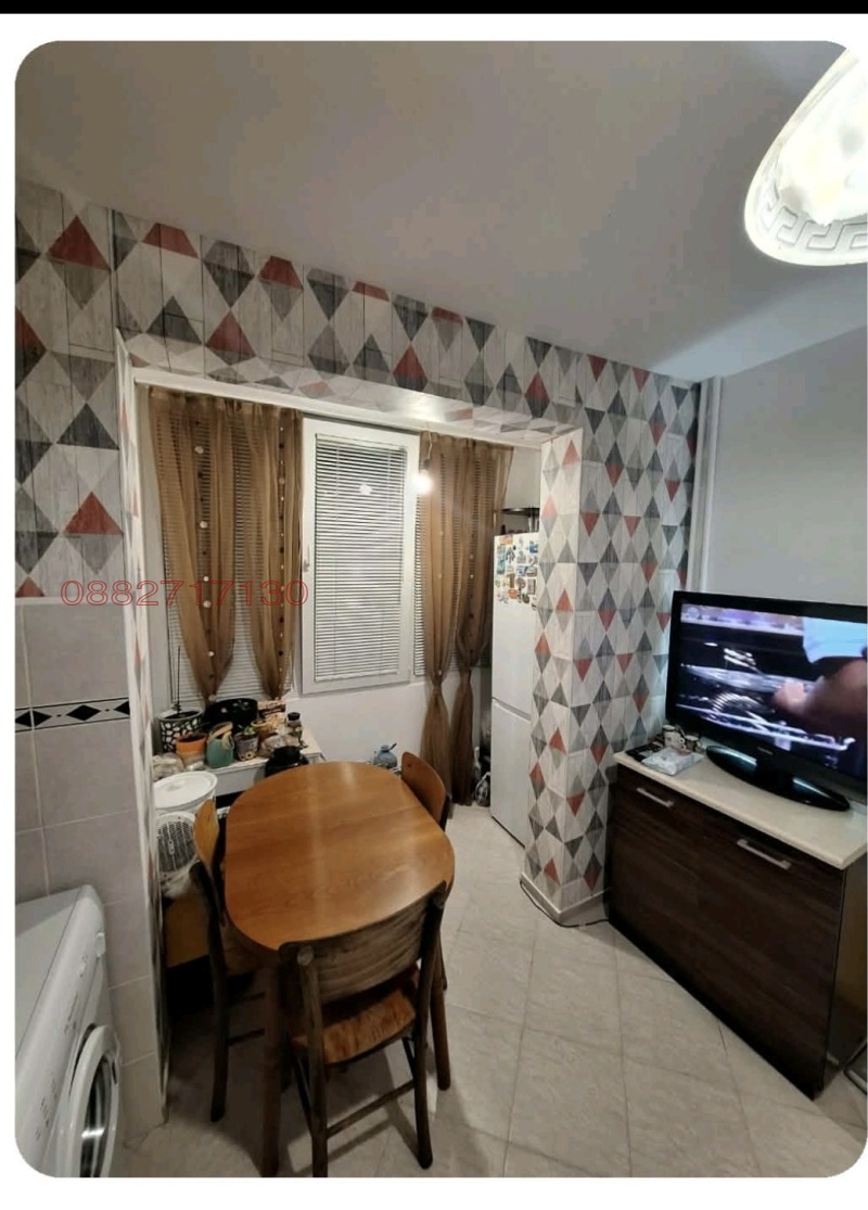 Продава 1-СТАЕН, гр. София, Люлин 5, снимка 4 - Апартаменти - 53179560