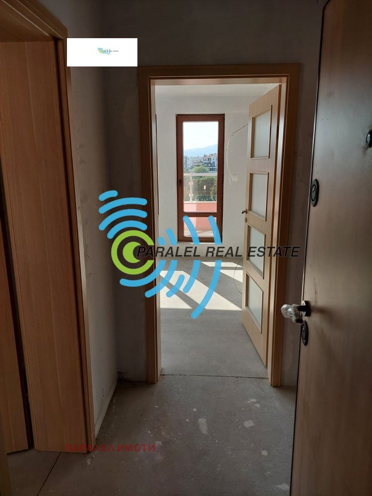 En venta  1 dormitorio Plovdiv , Mladezhki Jalm , 89 metros cuadrados | 94701394 - imagen [3]