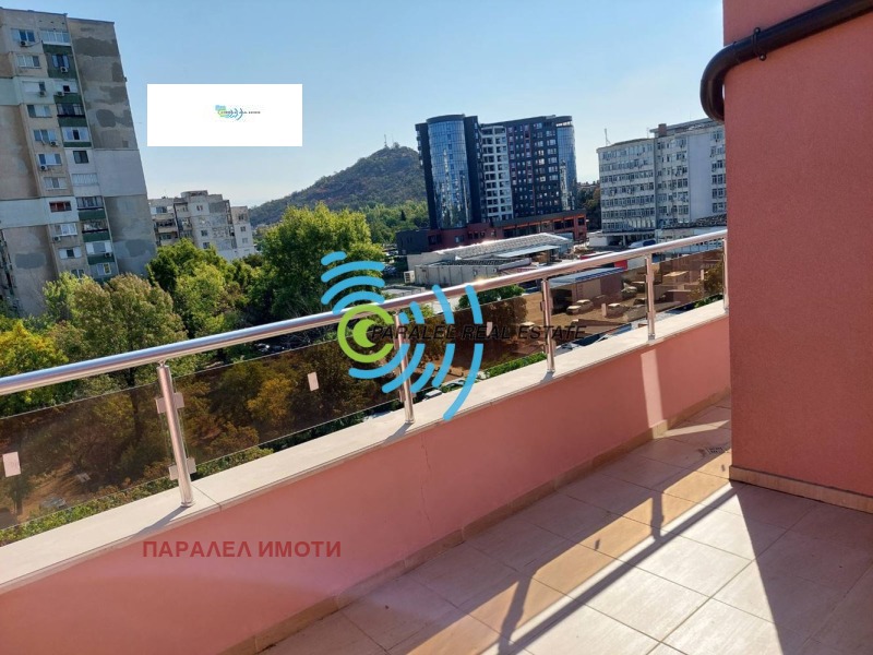 En venta  1 dormitorio Plovdiv , Mladezhki Jalm , 89 metros cuadrados | 94701394 - imagen [2]