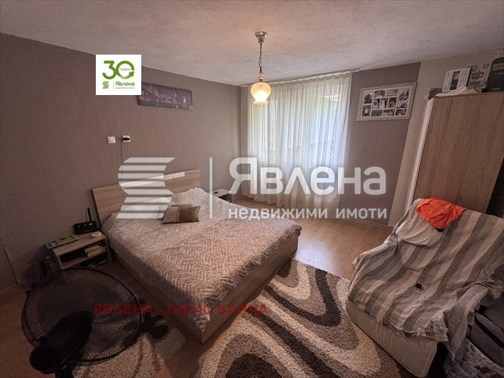 Продава КЪЩА, с. Долище, област Варна, снимка 5 - Къщи - 49319637