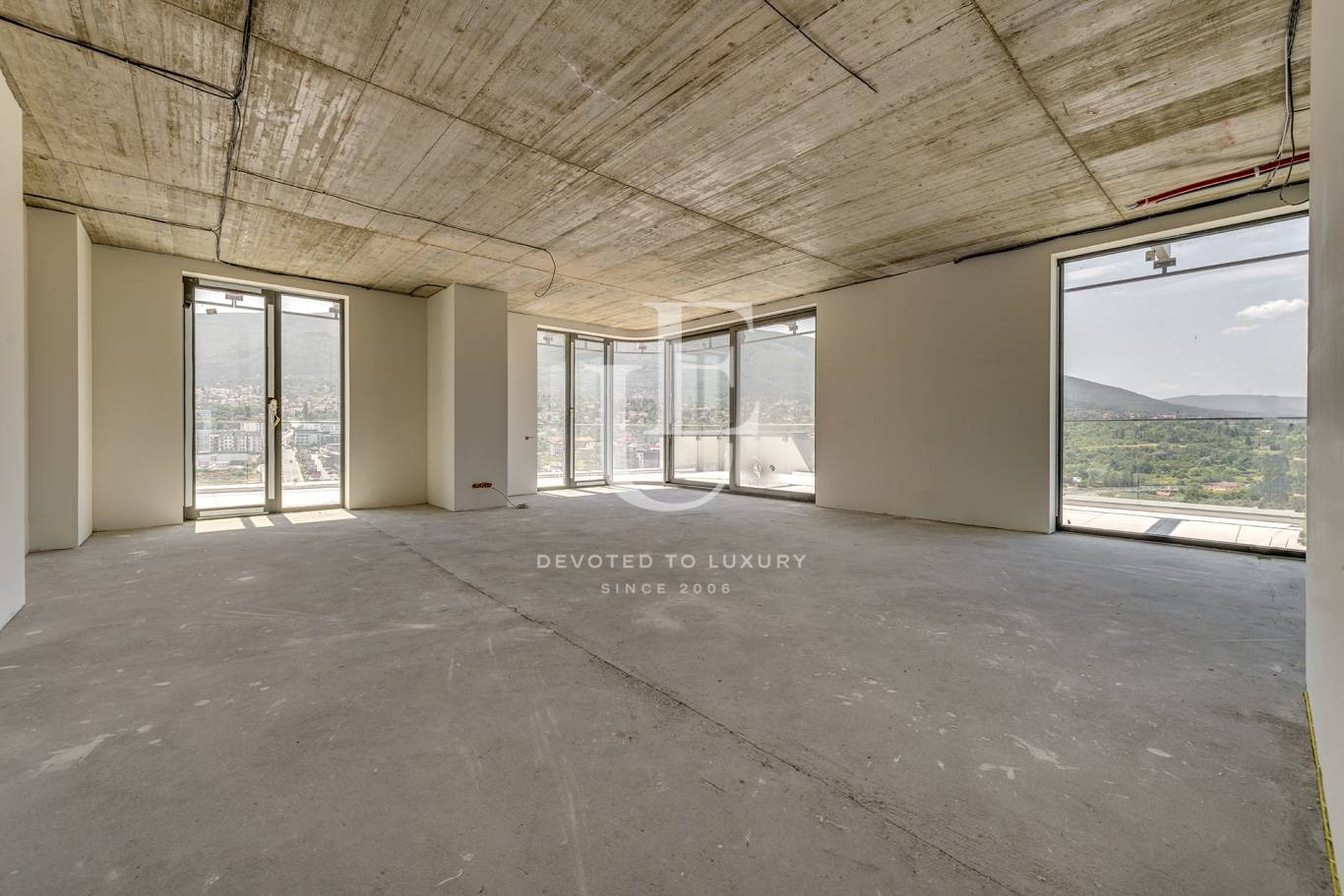 Продава МНОГОСТАЕН, гр. София, Кръстова вада, снимка 2 - Апартаменти - 53263203