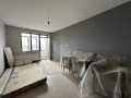 Продава КЪЩА, област Шумен, гр. Нови пазар • 350000 € / 684540.50 лв. • 27185831 8