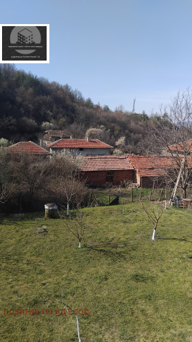 Casa Usoica, regiunea Kyustendil 7