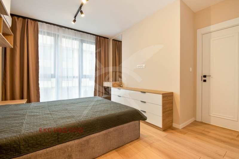 Продава 2-СТАЕН, гр. Пловдив, Остромила, снимка 2 - Апартаменти - 53467066