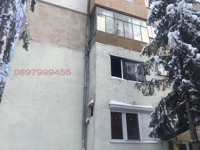 Продава 3-СТАЕН, гр. София, Изток, снимка 3 - Aпартаменти - 49074704