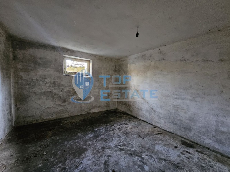 Продава КЪЩА, с. Върбица, област Велико Търново, снимка 15 - Къщи - 53204110