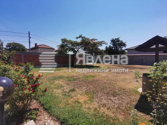 Продава КЪЩА, гр. Брезово, област Пловдив, снимка 3 - Къщи - 54129907