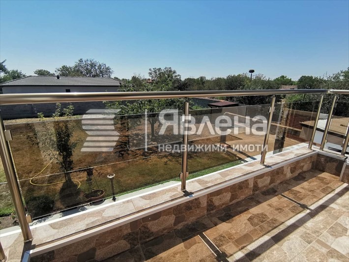 Продава КЪЩА, гр. Брезово, област Пловдив, снимка 15 - Къщи - 54129907