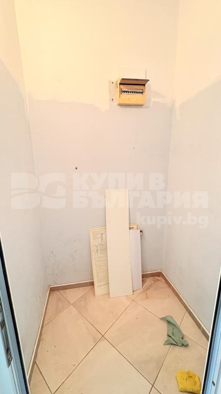 Продава МАГАЗИН, гр. Варна, ХЕИ, снимка 15 - Магазини - 54750126