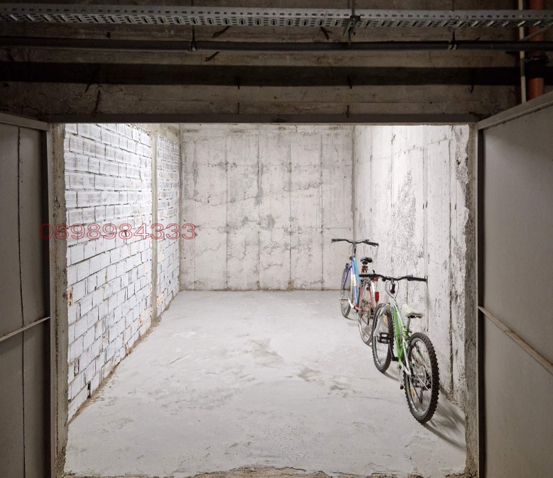 Продава ГАРАЖ, ПАРКОМЯСТО, гр. София, Люлин 1, снимка 2 - Гаражи и паркоместа - 52909010