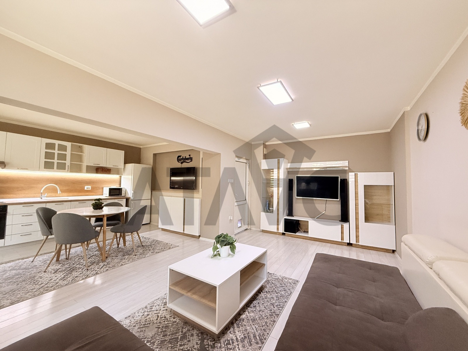Продава 2-СТАЕН, гр. Пловдив, Кючук Париж, снимка 3 - Апартаменти - 53110780