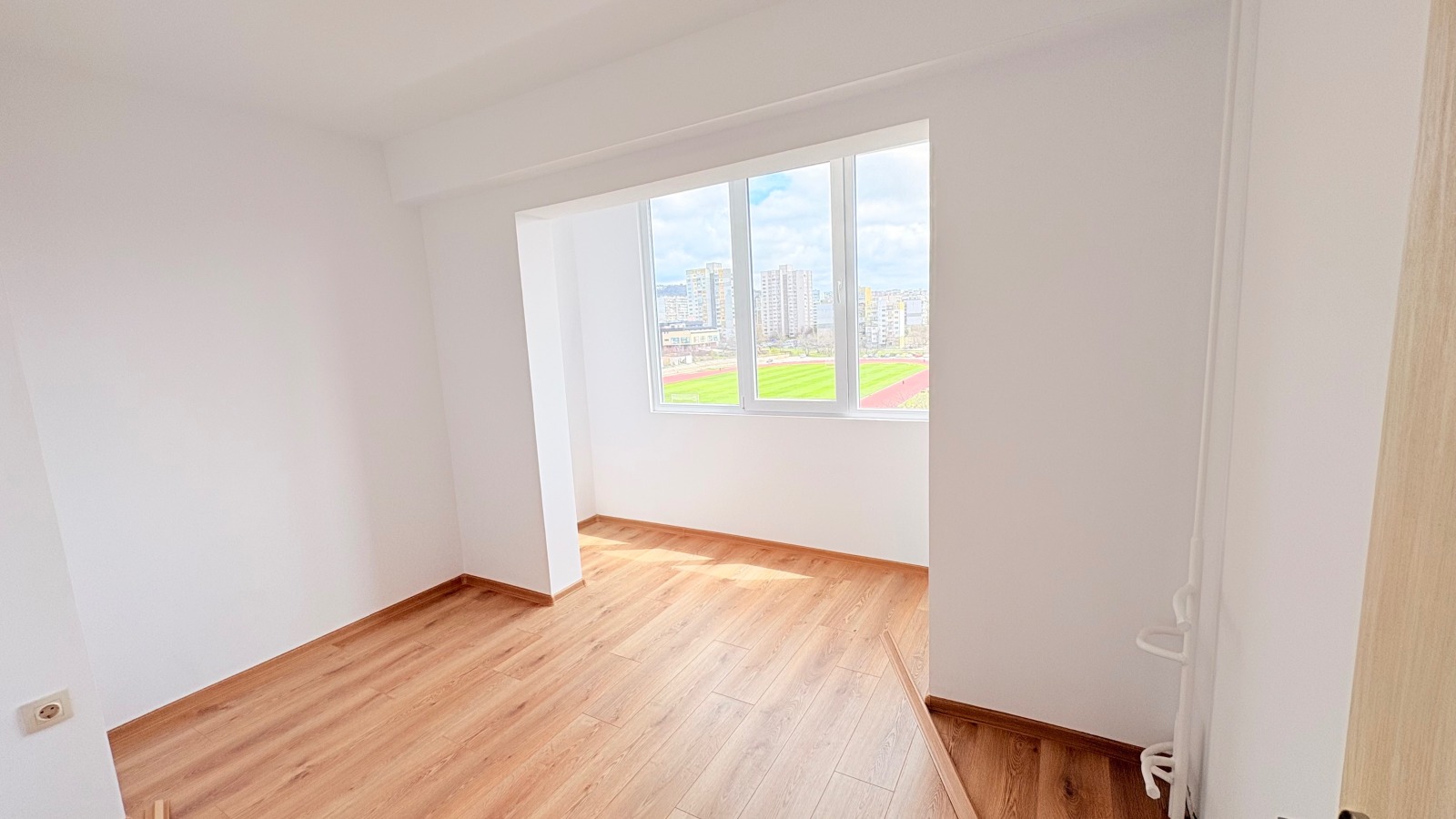 Продава 2-СТАЕН, гр. Варна, Младост 2, снимка 2 - Апартаменти - 54202857