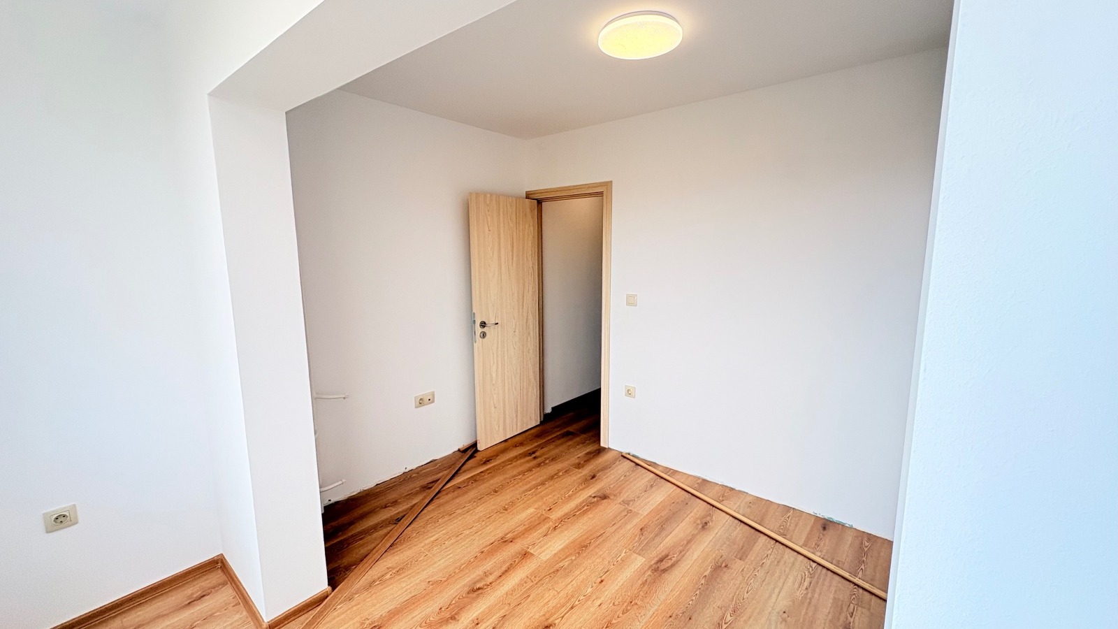 Продава 2-СТАЕН, гр. Варна, Младост 2, снимка 6 - Апартаменти - 54202857