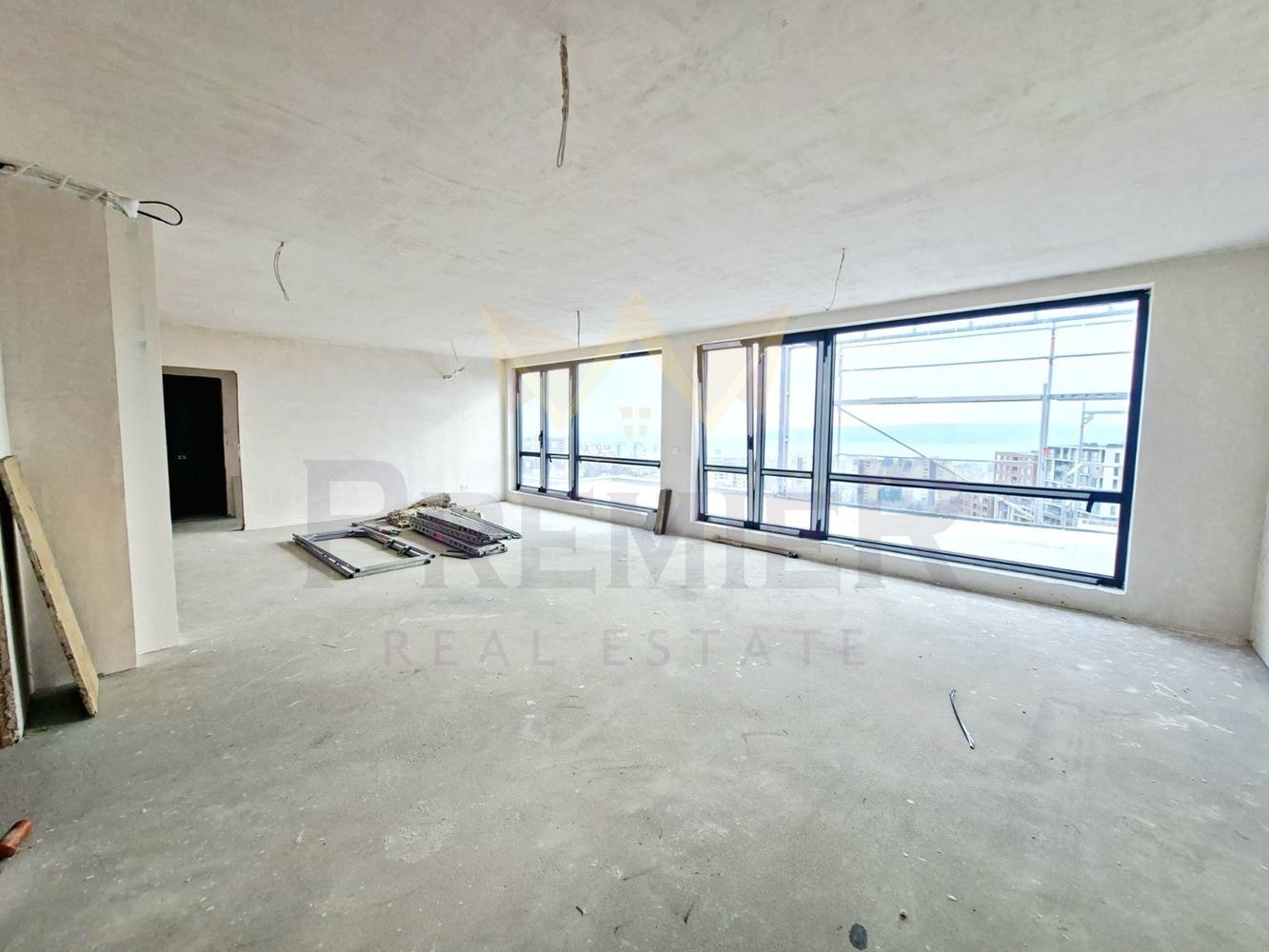 Продава 4-СТАЕН, гр. Варна, Бриз, снимка 13 - Апартаменти - 54363892