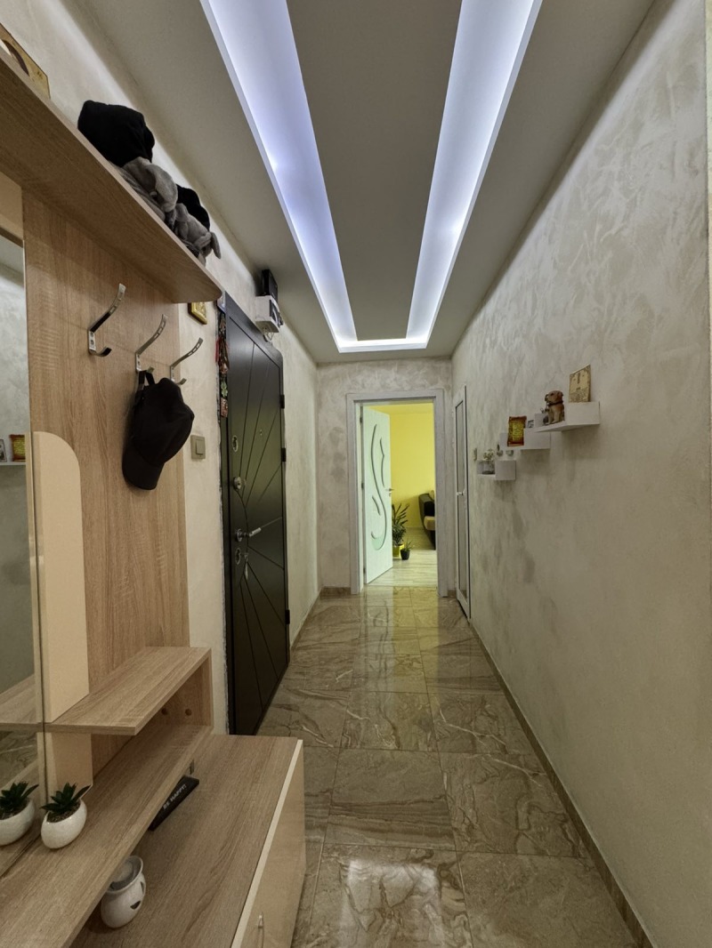 Na sprzedaż  2 sypialnie Pernik , Iztok , 74 mkw | 11620242 - obraz [4]