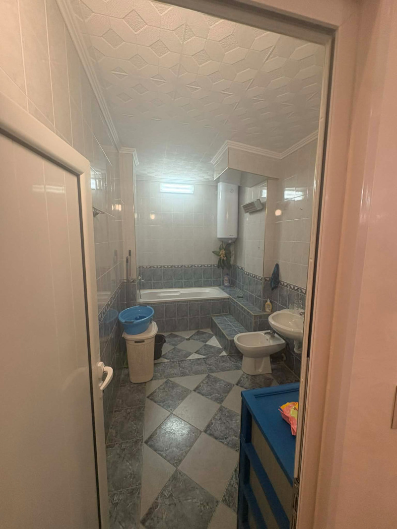 Продава 3-СТАЕН, гр. Пловдив, Изгрев, снимка 9 - Апартаменти - 52910079