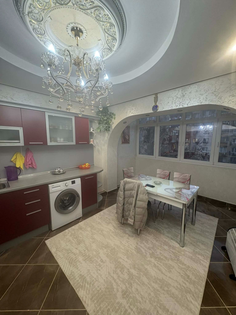 Продава 3-СТАЕН, гр. Пловдив, Изгрев, снимка 6 - Апартаменти - 52910079