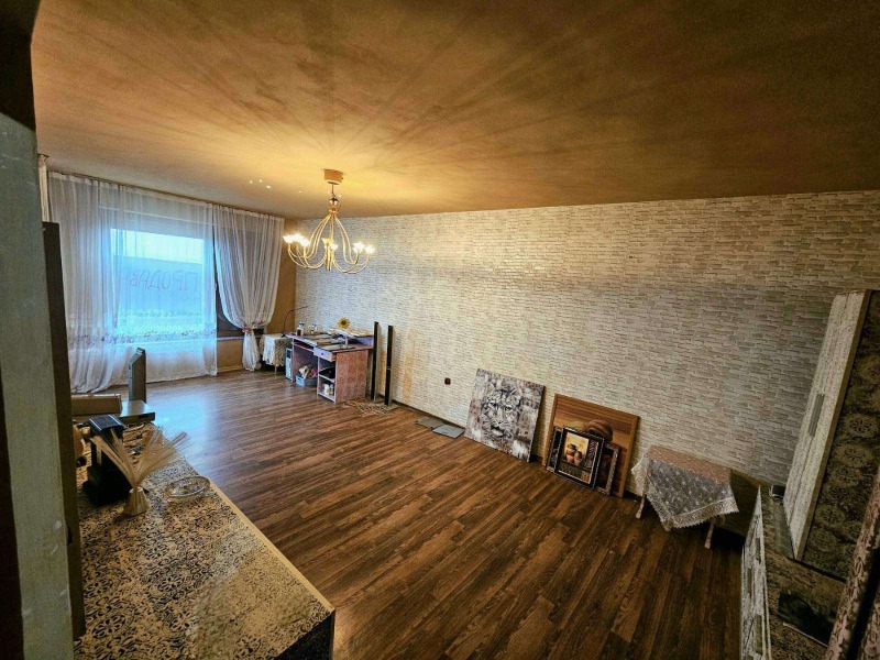 Продава МНОГОСТАЕН, гр. Поморие, област Бургас, снимка 2 - Апартаменти - 52612853