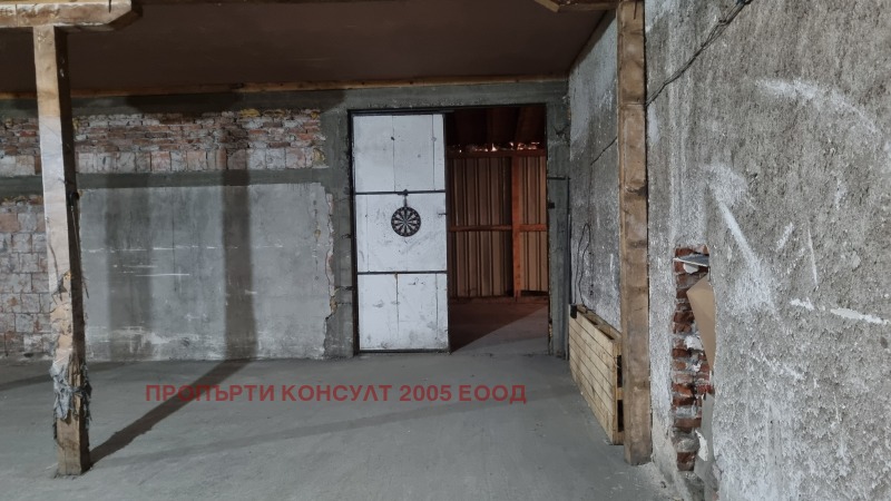 Продава ПРОМ. ПОМЕЩЕНИЕ, с. Продановци, област София област, снимка 5 - Производствени сгради - 52330685