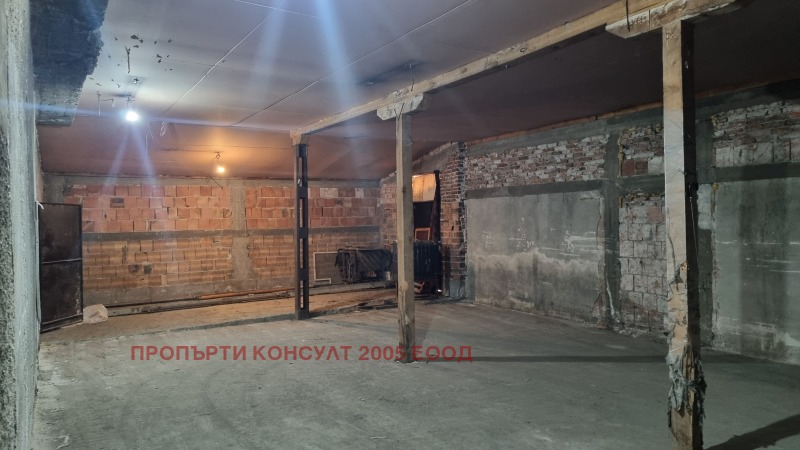 Продава ПРОМ. ПОМЕЩЕНИЕ, с. Продановци, област София област, снимка 6 - Производствени сгради - 52330685