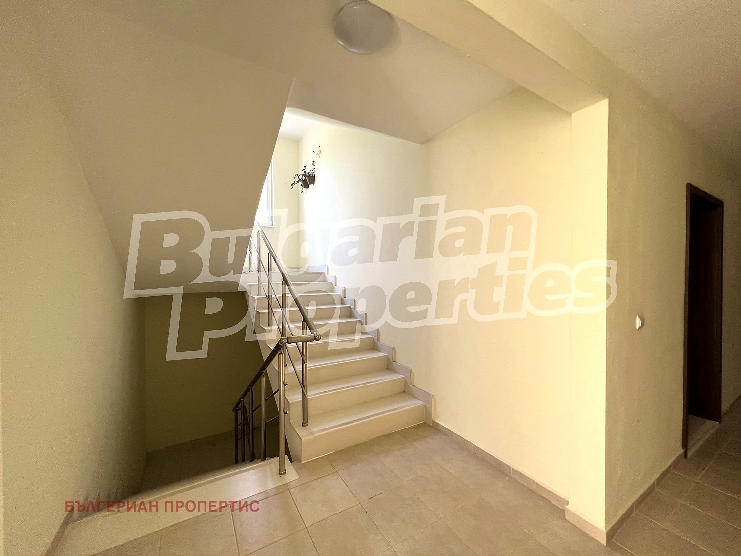 Продава 3-СТАЕН, гр. Бяла, област Варна, снимка 6 - Апартаменти - 55187428