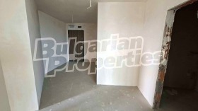 2 makuuhuonetta Briz, Varna 5