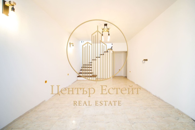In vendita  Maisonette Pleven , Idealen tsentar , 119 mq | 50160528 - Immagine [2]