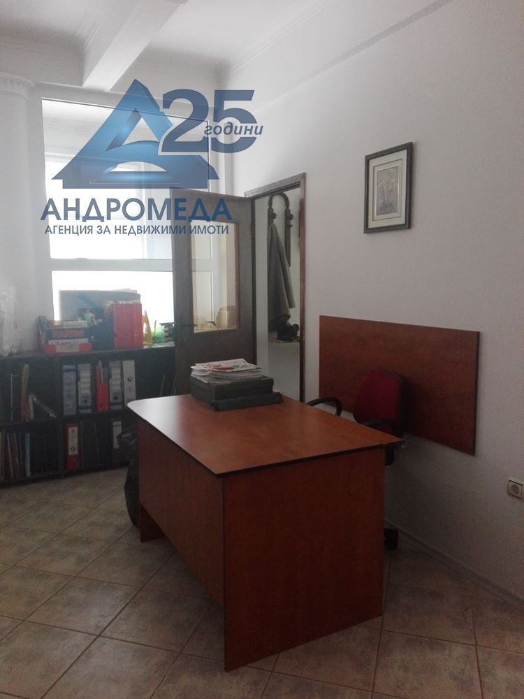 En venta  Oficina Pleven , Idealen tsentar , 30 metros cuadrados | 69909025 - imagen [4]