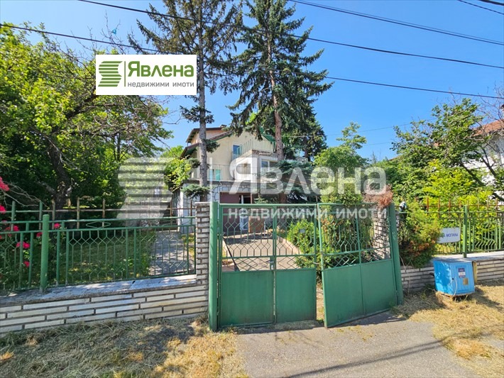 Продава  Къща град София , в.з.Киноцентъра 3 част , 131 кв.м | 10634167