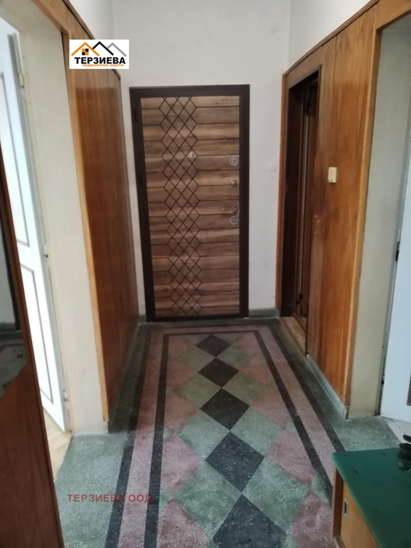 Продава КЪЩА, гр. Стара Загора, Аязмото, снимка 7 - Къщи - 53270279