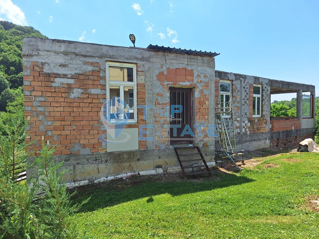 Продава КЪЩА, с. Войнежа, област Велико Търново, снимка 16 - Къщи - 45950162