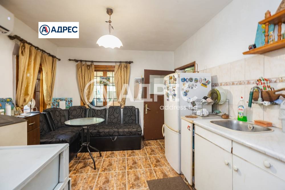 Продава КЪЩА, гр. Игнатиево, област Варна, снимка 3 - Къщи - 55215941