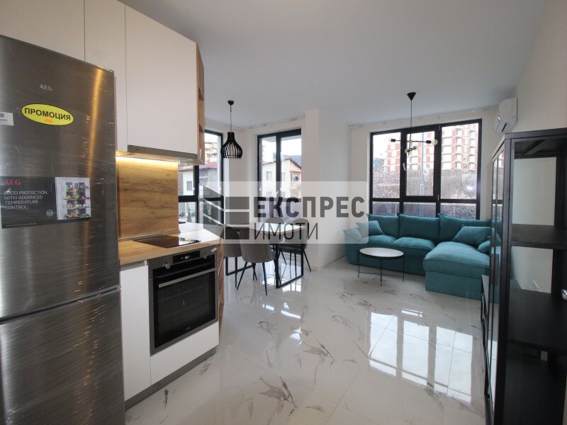 Продава  2-стаен, град Варна, Левски 1 •  212 000 EUR • ID 44648446 — holmes.bg - [1] 