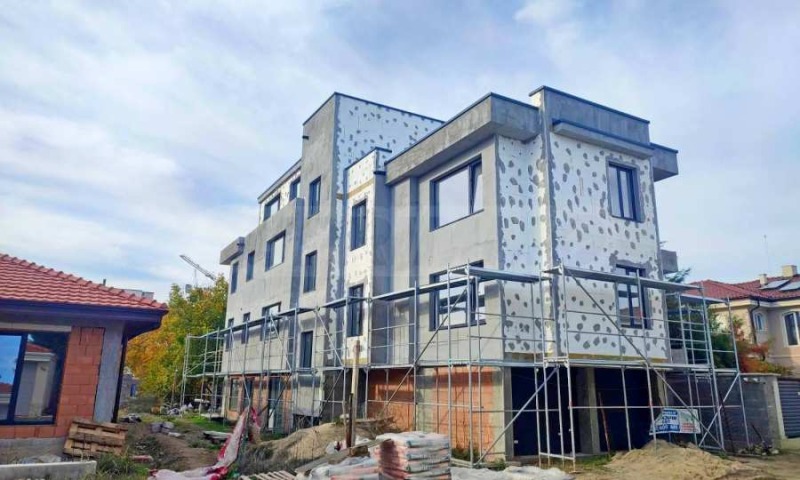 Продава 3-СТАЕН, гр. Пловдив, Беломорски, снимка 2 - Апартаменти - 52415808