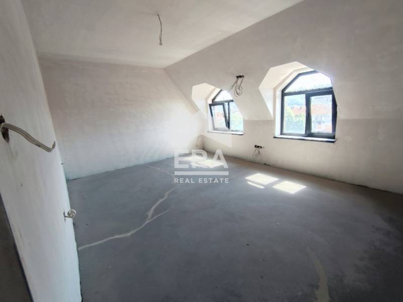 Продава  Многостаен град Хасково , Училищни , 193 кв.м | 82193869 - изображение [8]