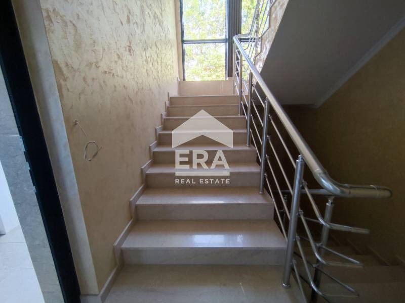 Продава  Многостаен град Хасково , Училищни , 193 кв.м | 82193869 - изображение [3]