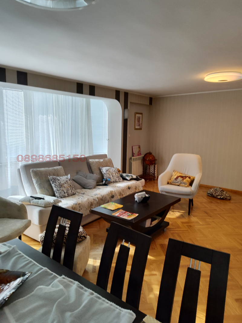 De vânzare  Casa Șumen , Țentâr , 297 mp | 44265739 - imagine [4]