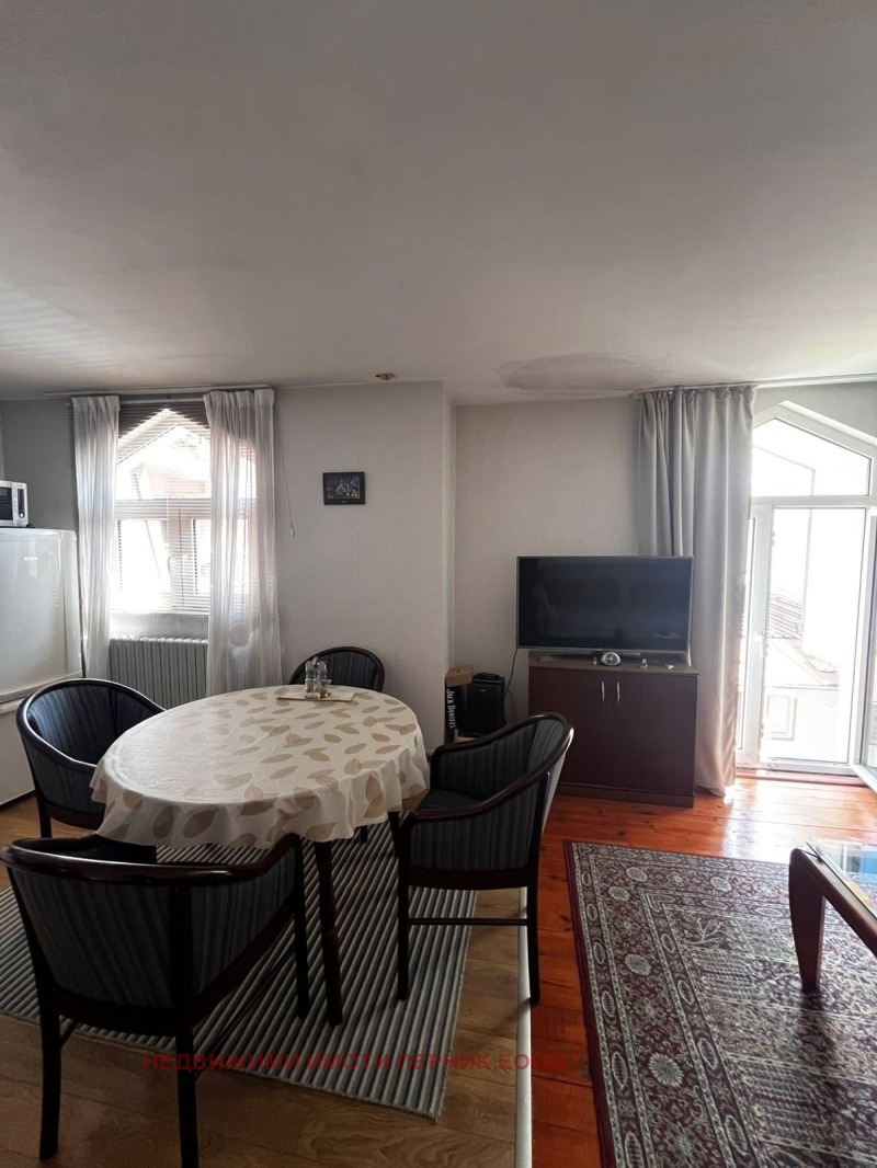 Till salu  Hus Pernik , Centar , 215 kvm | 28773969 - bild [8]