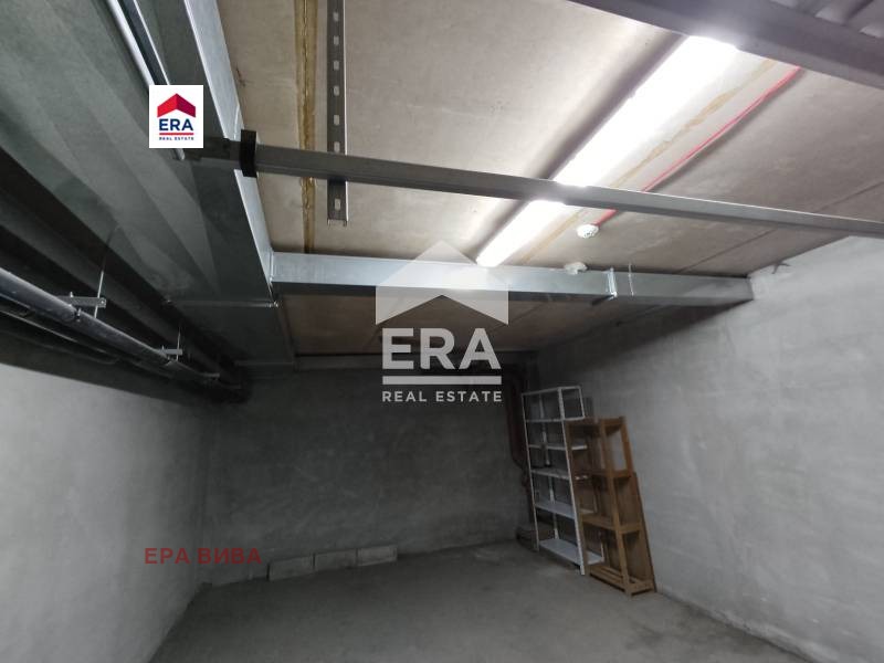 Till salu  Garage Sofia , Musagenica , 31 kvm | 53240033 - bild [3]